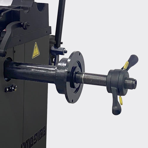 Equilibratrice semiautomatica per pneumatici Everforce