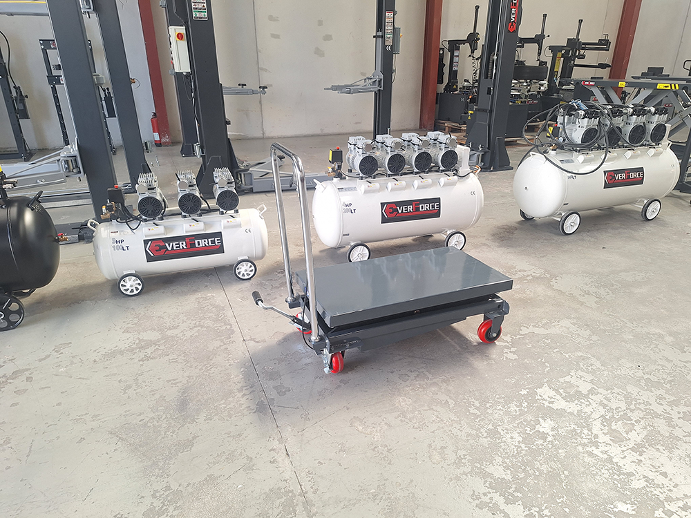 Tavolo elevatore a doppia forbice 500 kg